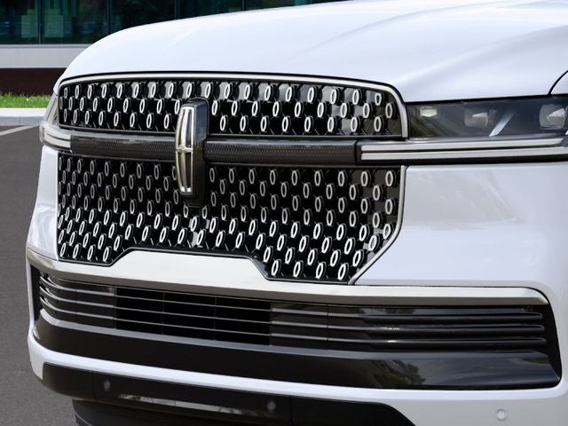 2027 Lincoln Navigator Premiere