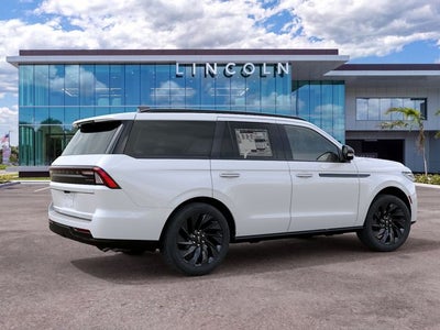 2027 Lincoln Navigator Reserve