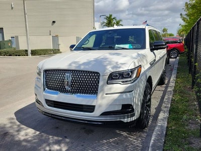 2023 Lincoln Navigator L Reserve