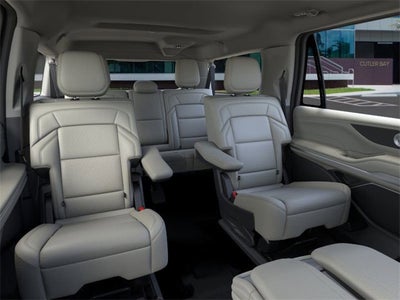 2026 Lincoln Navigator L Premiere