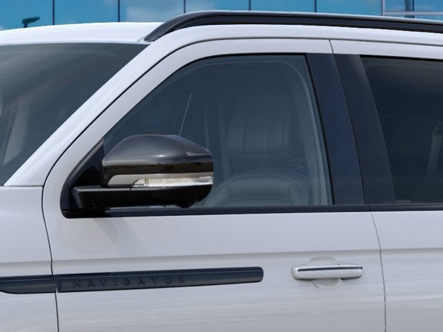 2027 Lincoln Navigator L Reserve