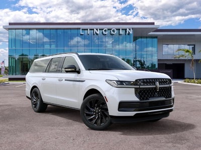 2027 Lincoln Navigator L Reserve
