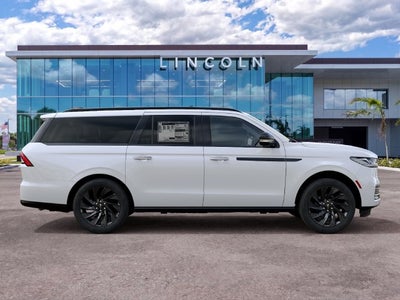 2027 Lincoln Navigator L Reserve