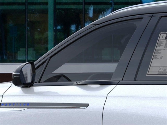 2025 Lincoln Nautilus Reserve