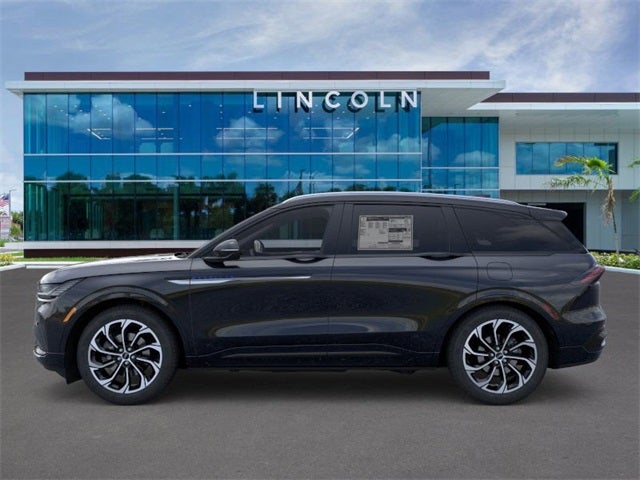 2025 Lincoln Nautilus Reserve