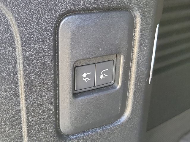 2024 Land Rover Defender 130 S