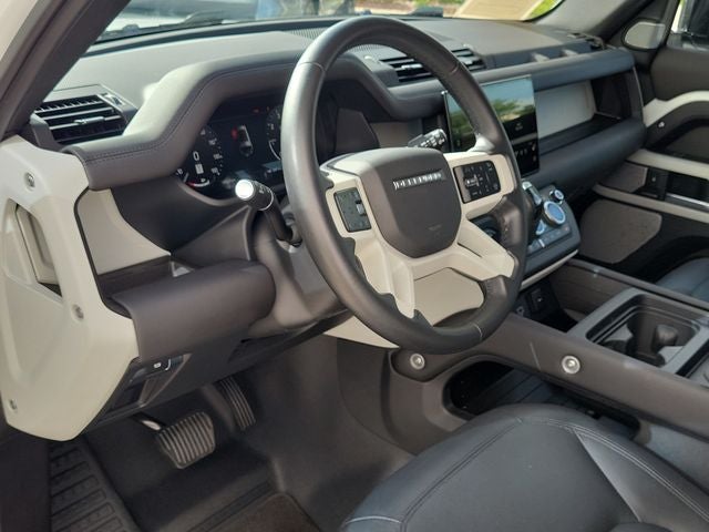 2024 Land Rover Defender 130 S