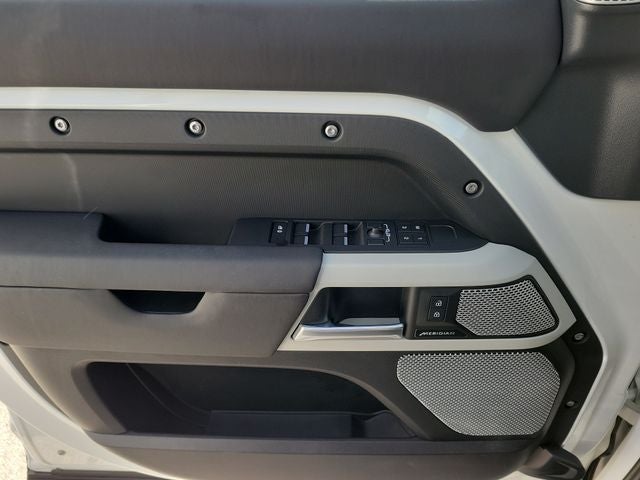 2024 Land Rover Defender 130 S