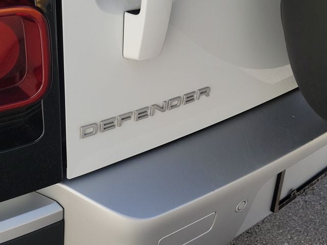 2024 Land Rover Defender 130 S
