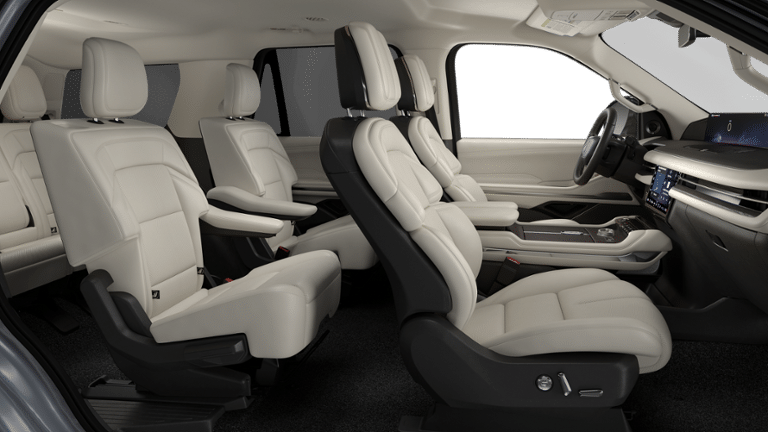 2027 Lincoln Navigator Premiere