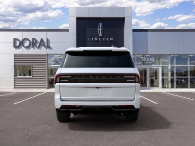 2027 Lincoln Navigator Reserve