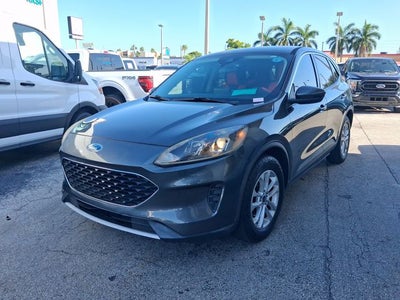 2020 Ford Escape SE