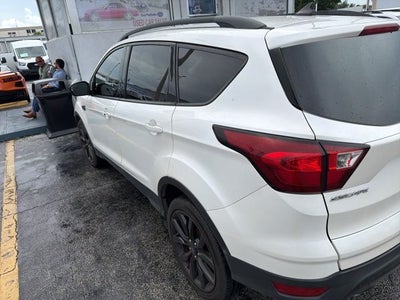2019 Ford Escape SE