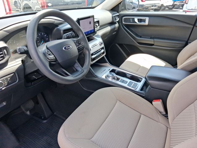2020 Ford Explorer Base
