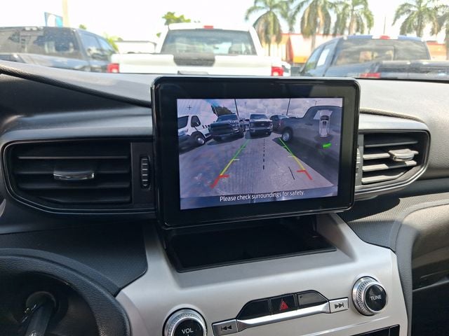 2020 Ford Explorer Base