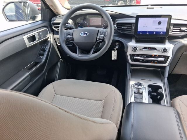2020 Ford Explorer Base