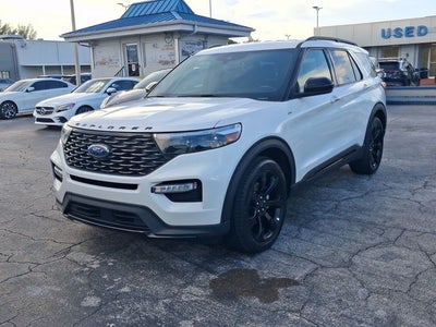 2024 Ford Explorer ST-Line