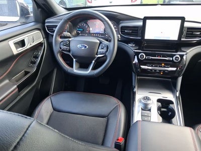 2024 Ford Explorer ST-Line