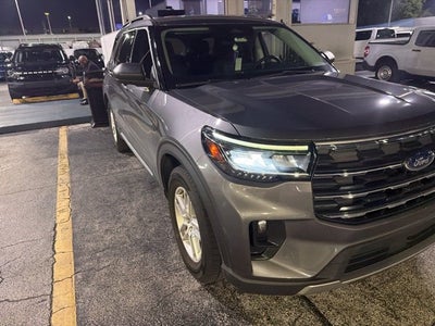 2025 Ford Explorer Active