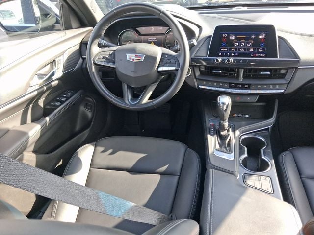 2022 Cadillac CT4 Luxury