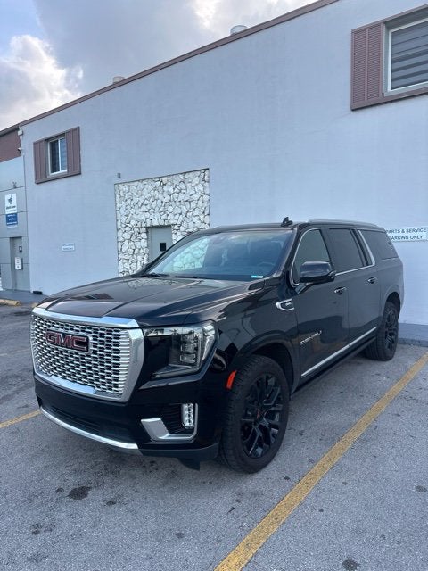 2022 GMC Yukon XL Denali