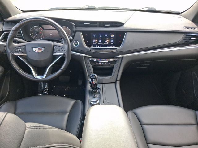 2023 Cadillac XT6 Luxury