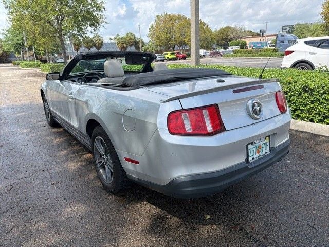 2010 Ford Mustang V6