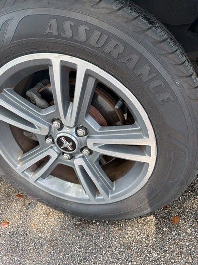 2010 Ford Mustang V6