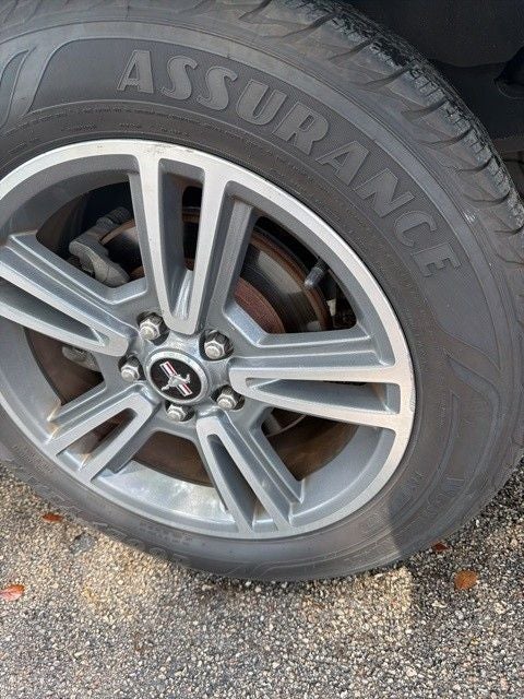 2010 Ford Mustang V6