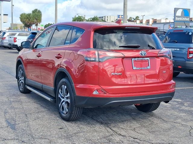 2017 Toyota RAV4 LE