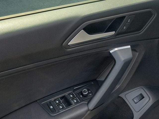 2019 Volkswagen Tiguan 2.0T SEL R-Line