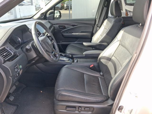 2023 Honda Passport Elite