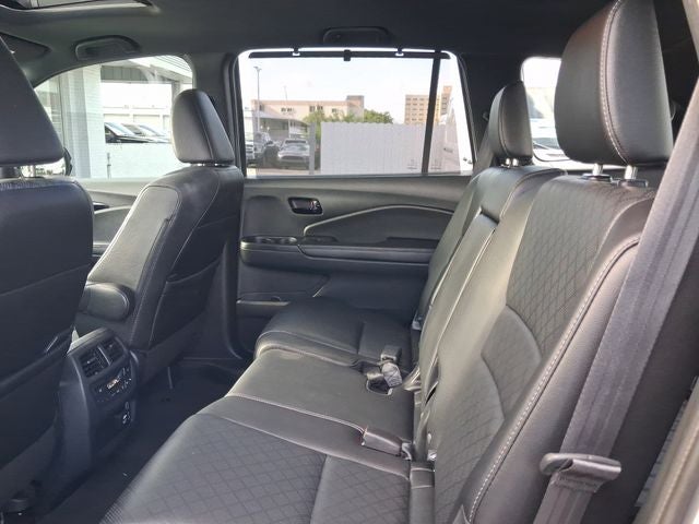 2023 Honda Passport Elite