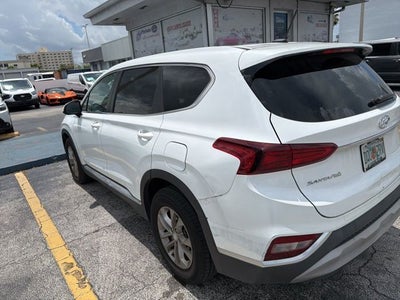 2020 Hyundai Santa Fe SE