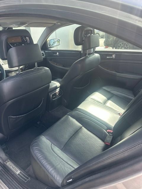 2011 Hyundai Genesis 3.8