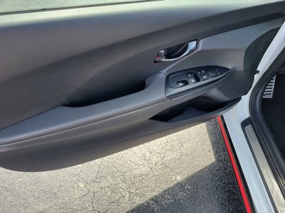 2022 Hyundai Veloster N Base