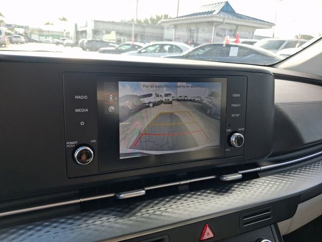 2023 Kia Carnival LX