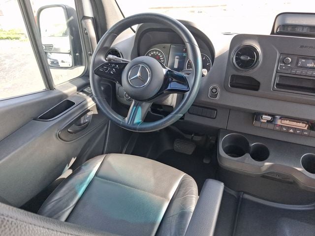 2025 Mercedes-Benz Sprinter 2500 Cargo 170 WB High Roof