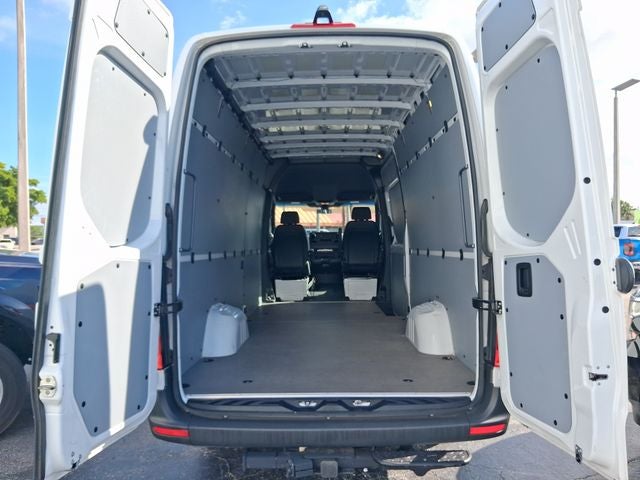 2025 Mercedes-Benz Sprinter 2500 Cargo 170 WB High Roof