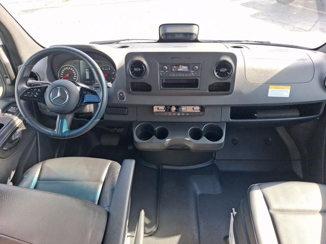 2025 Mercedes-Benz Sprinter 2500 Cargo 170 WB High Roof