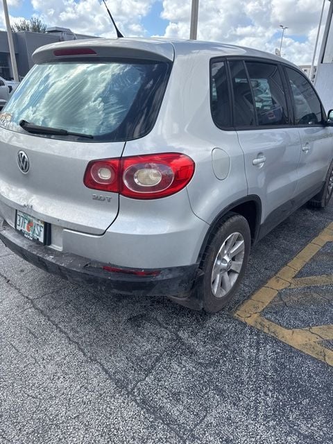 2010 Volkswagen Tiguan S