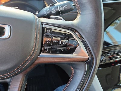 2022 Jeep Grand Cherokee L Summit