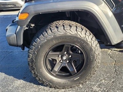 2020 Jeep Gladiator Sport