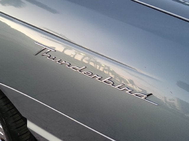 2005 Ford Thunderbird Base