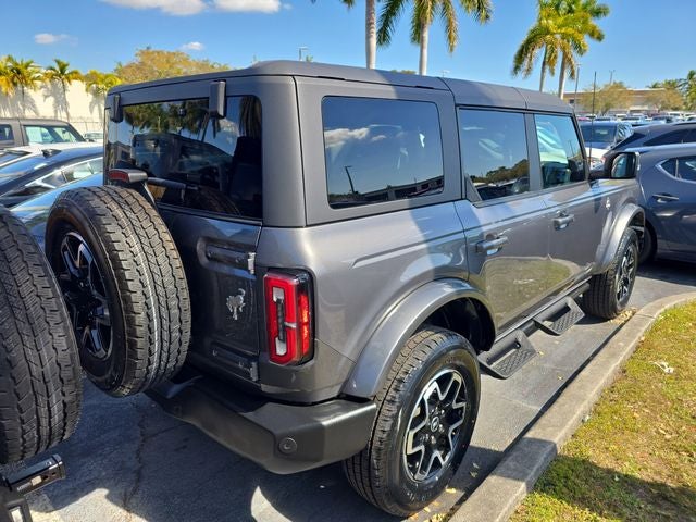 2023 Ford Bronco Base