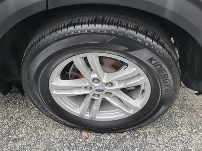 2023 Ford Explorer Base
