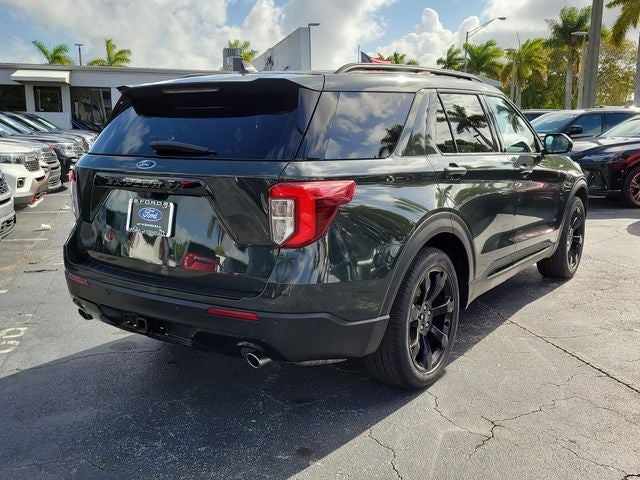 2023 Ford Explorer ST-Line