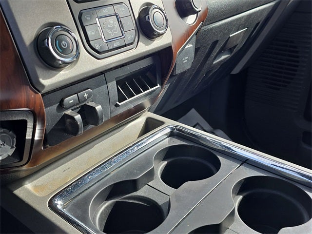 2016 Ford F-350SD Platinum