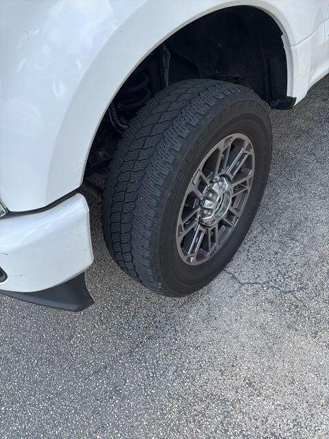 2022 Ford F-350SD Limited