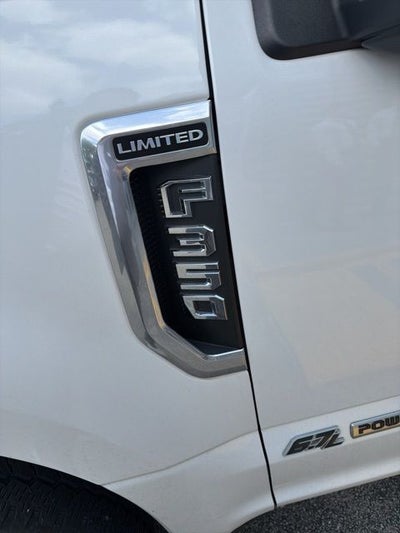 2022 Ford F-350SD Limited